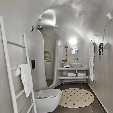 -foinikia - Luxury Cave - A Wonderful 2 Bedroom - Hot Tub Foinikiá