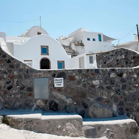 -foinikia - Luxury Cave - A Wonderful 2 Bedroom - Hot Tub Villa Foinikiá