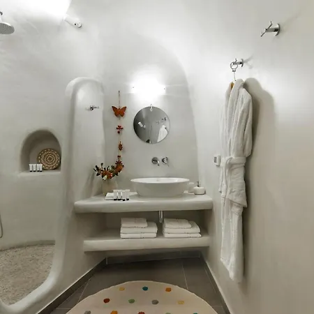 빌라 -foinikia - Luxury Cave - A Wonderful 2 Bedroom - Hot Tub Foinikiá
